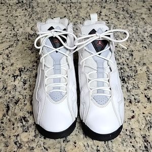 Air Jordan True Flight size 6.5 youth